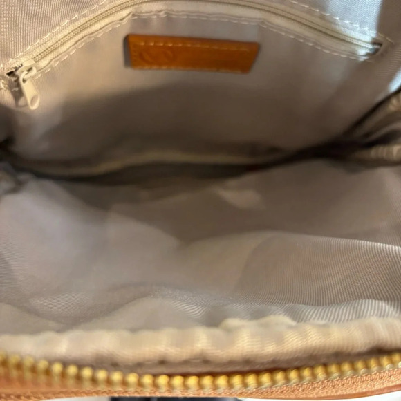 VALENTINA Convertible Purse Metal Handle Leather Multiple Pockets Backpack - Picture 11 of 15